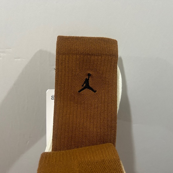 Jordan Everyday, Crew Socks, DX9632 909, 3 Pack - Picture 7 of 9